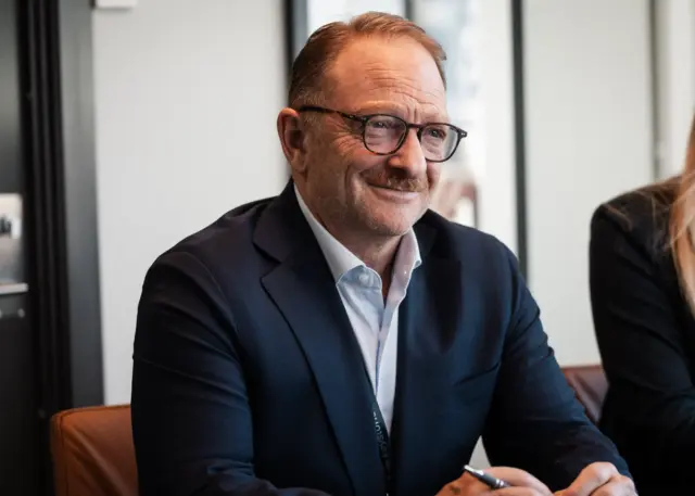 Ansatt i Keystones smiler