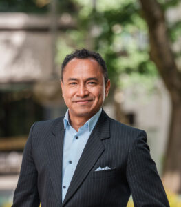 Luis Vera portrett